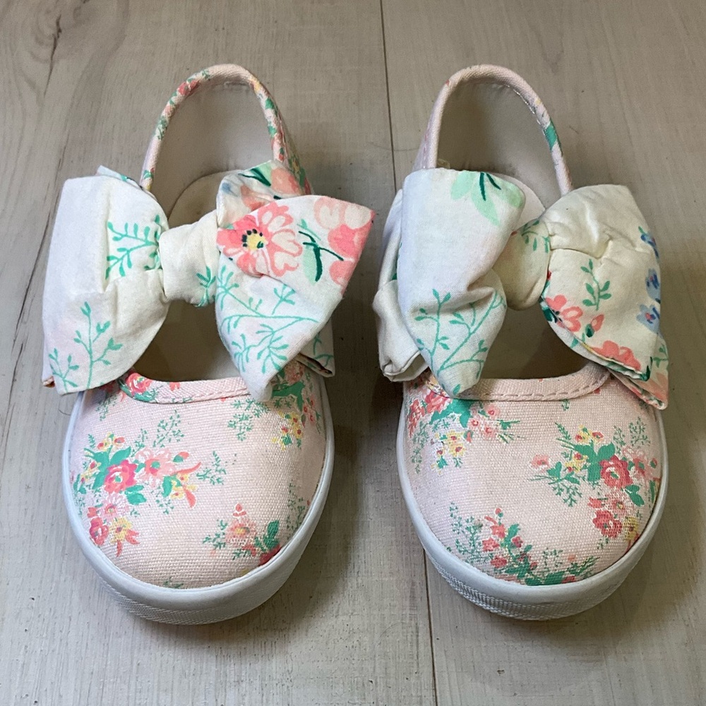 Janie and Jack Floral Bow Baby Shoes Size‎ 9